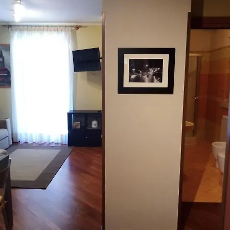 Mazzini House Apartament *